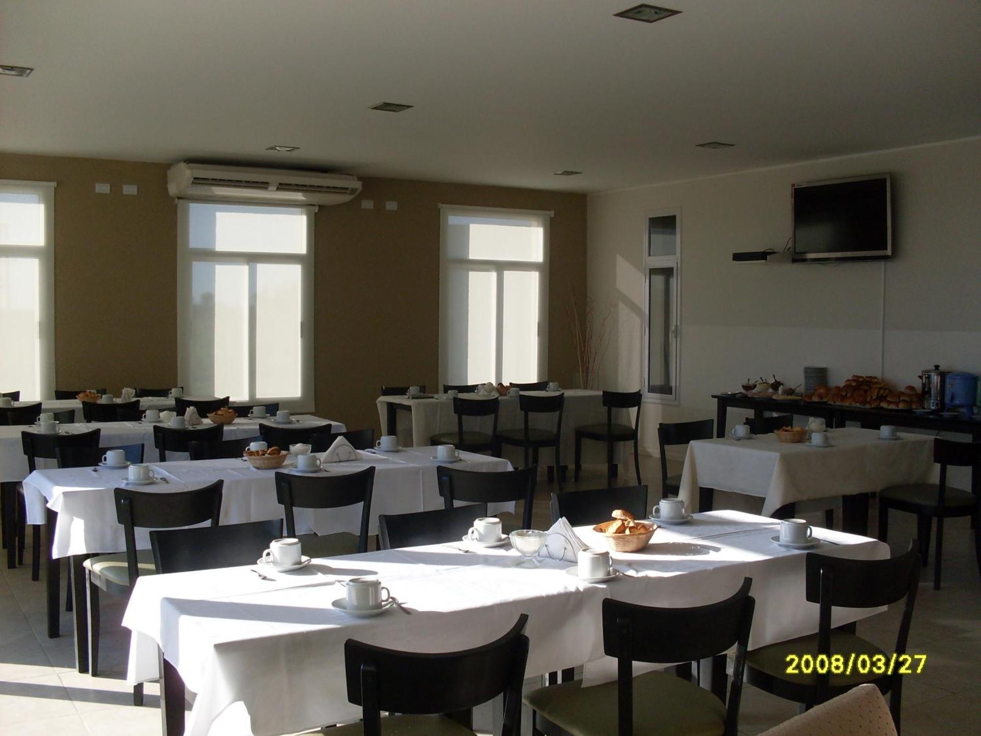 Ls Hotel Салта Екстериор снимка